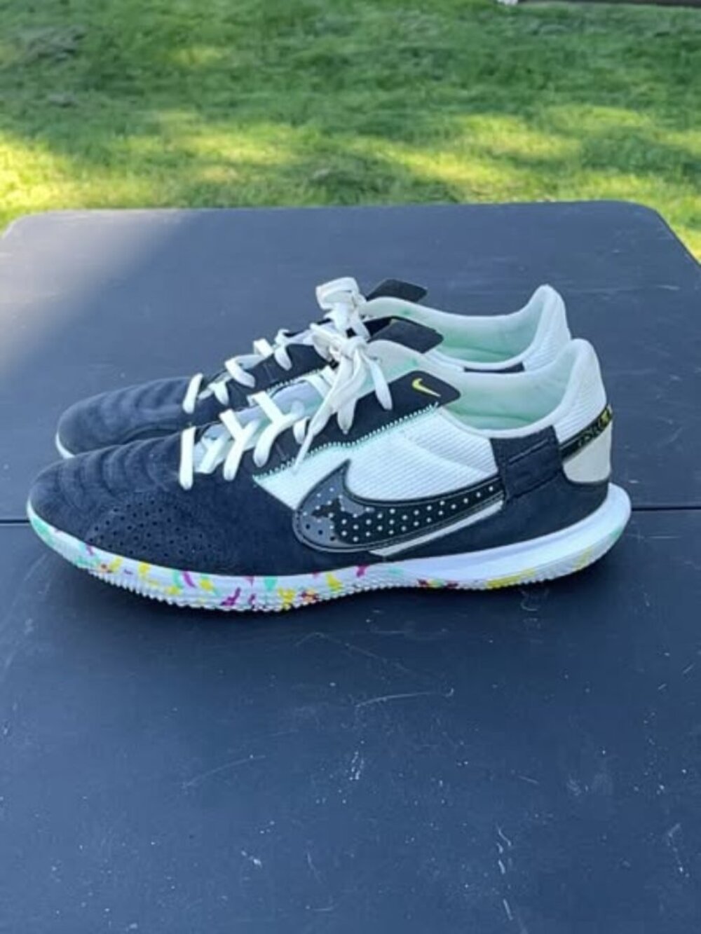 Nike Streetgato 'Off Noir Confetti Outsole' Indoor Soccer Shoes size 10